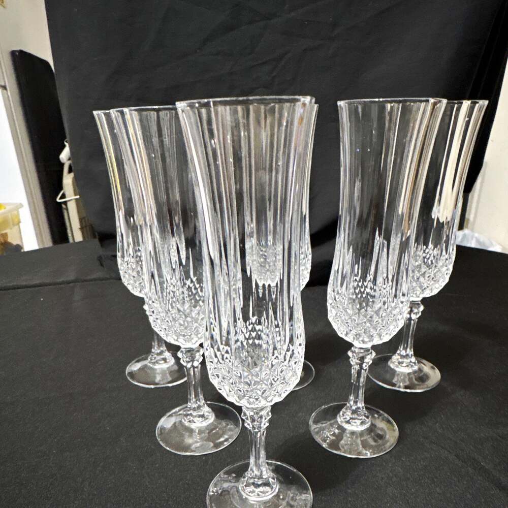 Set of 6 Cristal d’Arques-Durand champagne flutes from France, 8 inches tall